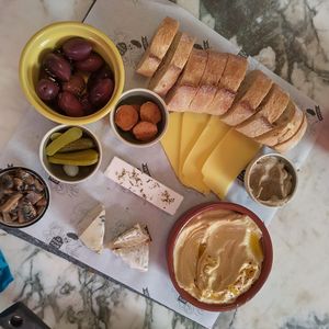 Mixed platter at Le Poulpi Place in Grasse