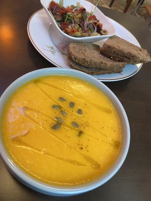 Bio Pumpkin soup & Salad 🥗   at Le Poulpi Place in Grasse