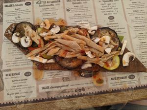 Vegan crêpe (12,90€) - 4/5 at Crêperie de Gordes in Grenoble