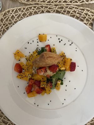 Fruit with humous on top  at Pan GhEA in Milan