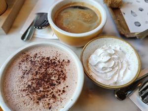  at The Happiness Café in Den Bosch