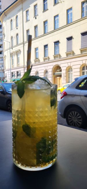  at NOOR Lounge & Restaurant in Budapest