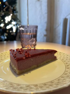  at Makramè in Ljubljana