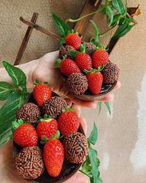 Doces at Isso É Vegano in Londrina