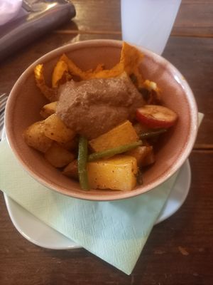 Small salad (two mixed plus a dip) 6,90€ at little green kitchen - Kunibertsviertel in Cologne