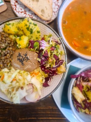 #Veganuary at little green kitchen - Kunibertsviertel in Cologne