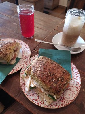  at little green kitchen - Kunibertsviertel in Cologne