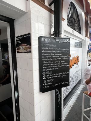 Menu   at La Marieta in Sevilla