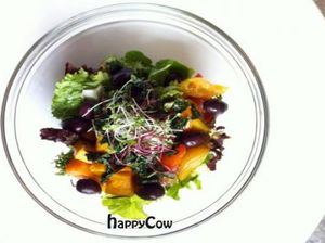 Fresh Crispy Salad at UVA in Bogota