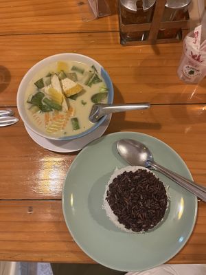 Green Curry  at Charlie and Lek Health Restaurant in Pai