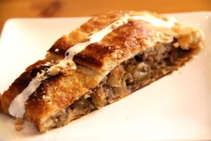 Apple strudel (vegan).  at Princesa do Castelo in Lisbon