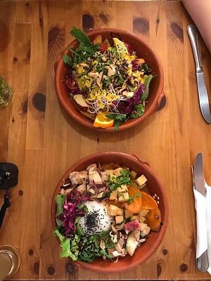 tofu curry and broccoli rice salad  at Princesa do Castelo in Lisbon