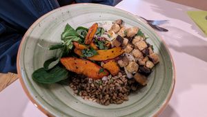 Herbstbowl at Cafeteria Zur Rosen in Jena