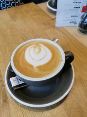 Cappuccino at CUPP - Kanaalweg in Utrecht