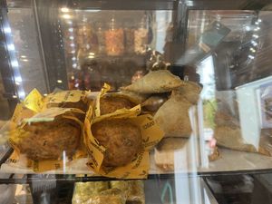 SamosaCo fresh bahji and samosas   at Truffles Zero Waste in Pontyclun