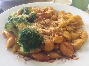 Mac'n ";Cheese"; at Senor Veggie in San Antonio