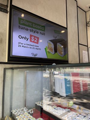 Tuna style 2$  at Sushi Hub - Elizabeth St in Melbourne