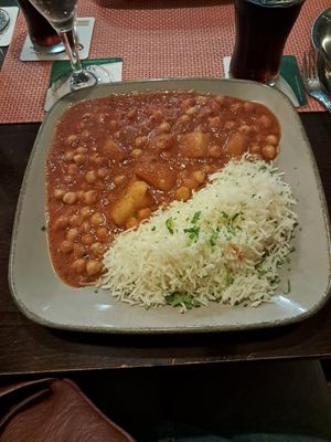 Nr 38, Kichererbsen, Kartoffeln und Reis at Delhi-Roma Restaurant in Wuppertal