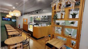 🌱 Bem-vindo ao nosso oásis vegano! Um espaço onde cada detalhe é pensado com amor e dedicação. Aqui, sabor e sustentabilidade andam de mãos dadas, oferecendo a você uma e at Divino Grão in Braga