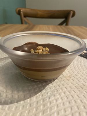 Semi frio de snickers  at Divino Grão in Braga