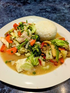 Chop Suey at Rock Island Cafe in Palau