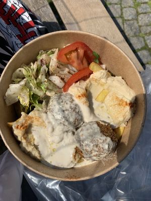 Plat à emporter « 3 choix végétariens » (vegan en réalité sans la sauce yaourt)  at Al-saj in Rennes