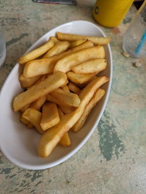 Vegan patatas bravas #Veganuary at SUKA Fruit & Salad in Tenerife