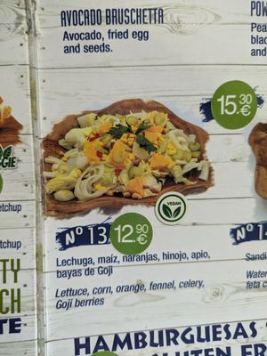 Vegan salad #Veganuary at SUKA Fruit & Salad in Tenerife