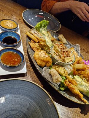 Vorspeisenplatte für 2 Pax at Vivien Restaurant in Taufkirchen