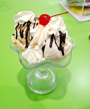 Vegan GF Sundae at Yeppoon Gelato and Ice Cream in Yeppoon