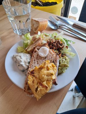  at Bloomy Rive Gauche in Toulouse