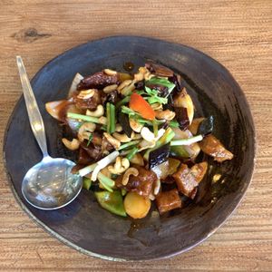 Vegan kip met cashewnoten   at Praneat  in Chonburi