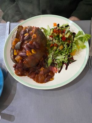 Vegetable chilli on jacket potato at Jammy Piece in Inverness