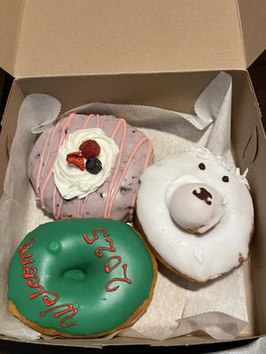 Snow Man Polar Bear (Special), Berries & Cream, Regular Glazed Donute (Celebrating 2025!) #Veganuary at Just Fine Donuts in Alexandria