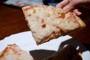 vegan bacon & cheese pizza at Vegan Taipei in Taipei