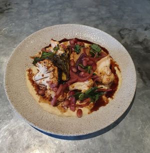 Roasted Harissa Cauliflower
with houmous, pomegranate molasses, pickled red onion, crispy shallots and mint at The Botanist in Alderley Edge