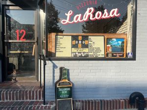 Cute set up   at Pizzeria La Rosa in New Rochelle