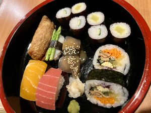 Vegan sushi plate #Veganuary at Veg Japan ベジジャパン in Bangkok