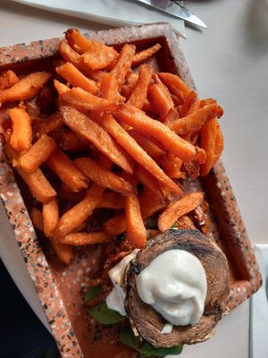  at Elephant Shoe in Valletta