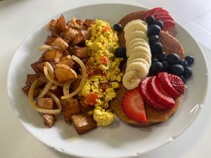 Combo Semilla (pumpkin spice pancakes, tofu scramble, and potatoes) at Semilla by ConGreka  in San Juan