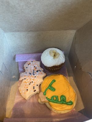 Two Cookies and Babycake for Take Away 😛💗  at Petunia's Pies and Pastries in Portland