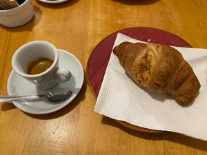 caffé with vegan croissant  at Sbuccia in Finale Ligure