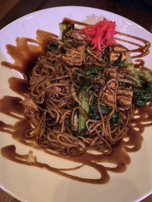 Lo mein vegetable with tofuu  at Morimoto Asia in Lake Buena Vista