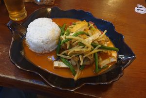 Red coconut curry with tofu at Thai-Viet Street Food Imbiss in Cologne