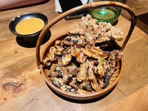 Deep fried mushrooms with salt & pepper  at Pusu - 璞素 in Brooklyn