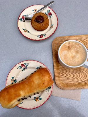  at À Tantôt in Rouen