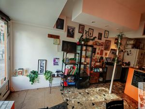 Inside at À Tantôt in Rouen