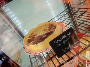 gluten-free vanilla flan at À Tantôt in Rouen