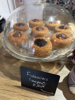   at À Tantôt in Rouen