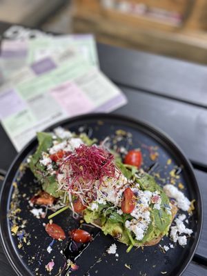 Smashed Avo vegan cheese   at Süd & Salzig in Cologne
